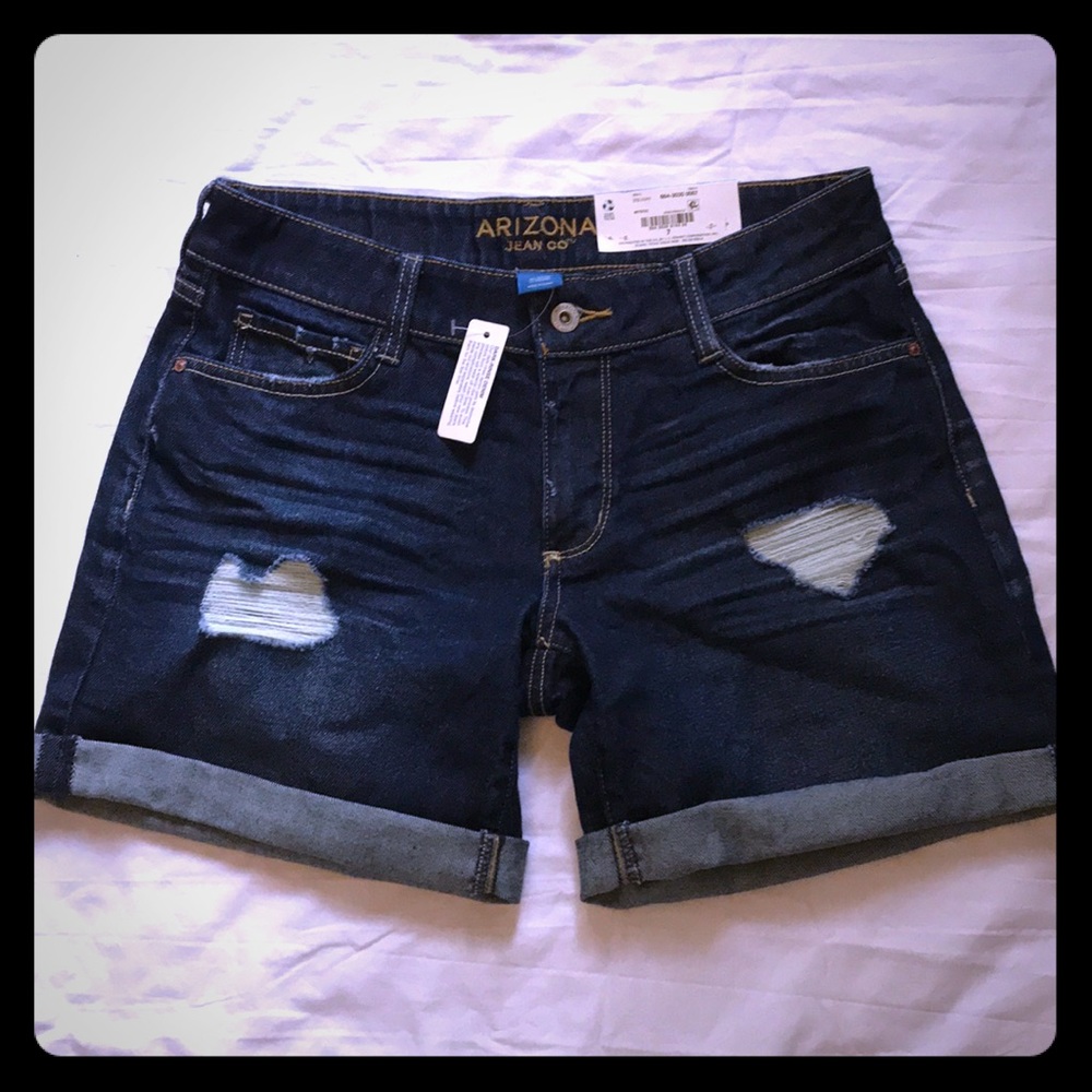 Women’s size 7 shirts.  NWT!